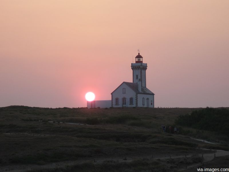 Le Phare des Poulains