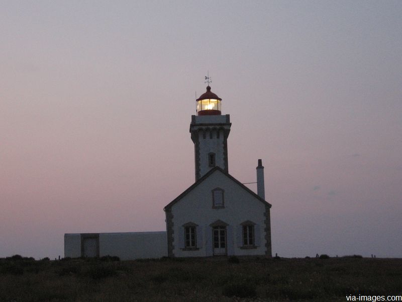 Le Phare des Poulains